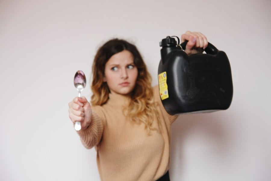 ARE YOU EATING PETROLEUM?! (Petroleum derivatives in cosmetics)